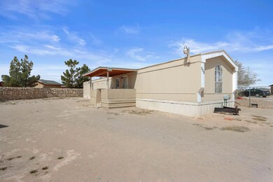 505 Ricky Zelt Dr, El Paso, TX 79928 - photo 2