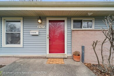 06-2427-Mark-Ave-Lansing-MI-48912-Window