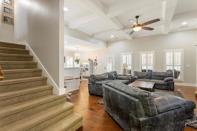 482 Live Oak Rd