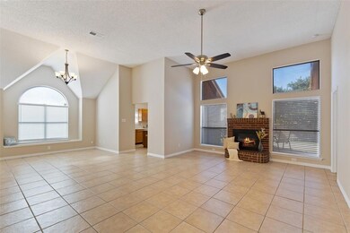 6102 Cypress Dr, Rowlett, TX 75089 - photo 4