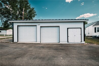 96 Center Alley, Homer City, PA 15748 - photo 4