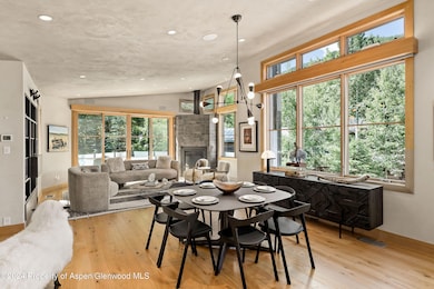 1990Riverside_Med_23063017