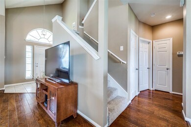 9914 Cedarcrest Dr, Providence Village, TX 76227 - photo 2