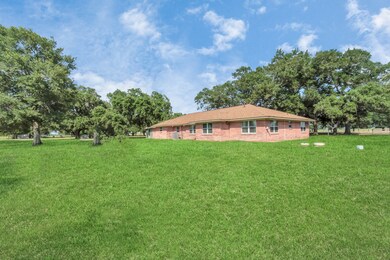 10426 Williams School Rd, Needville, TX 77461 - photo 5