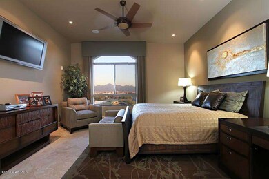 Master with stunning mountain views