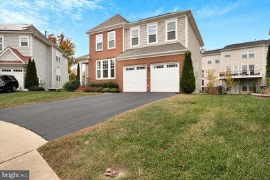 24887 Coventry Grove Ct, Chantilly, VA 20152 - photo 3