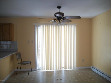 6577 Swarthmore Dr, Tobyhanna, PA 18466 - photo 3