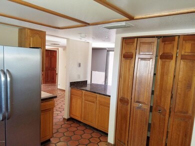 Pantry & Breakfast Area