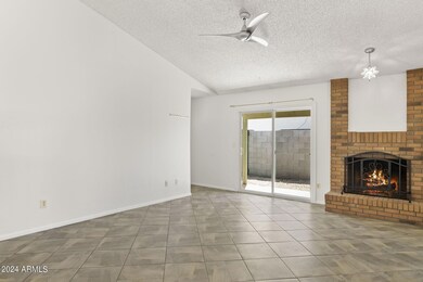 1590 W Curry Dr unit 6, Chandler, AZ 85224 - photo 4