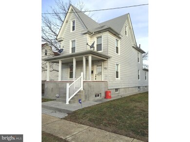 41 Roosevelt St unit 2ND FL, Paulsboro, NJ 08066 - photo 2