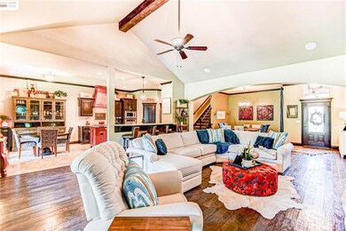 19533 Fieldshire Dr, Edmond, OK 73012 - photo 3