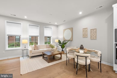 7406 Backett Wood Terrace unit 803, McLean, VA 22102 - photo 3