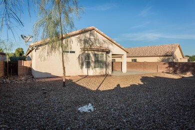 2287 W. Silverbell Oasis-1219-HDR