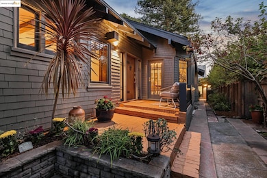 2636 Alcatraz Ave, Berkeley, CA 94705 - photo 2