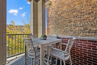 3708 N Southport Ave unit 3, Chicago, IL 60613 - photo 4