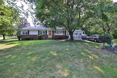 95 Fir Glade Dr, Warwick, RI 02886 - photo 4