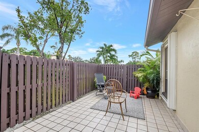 622 Sea Pine Way unit A, Greenacres, FL 33415 - photo 6