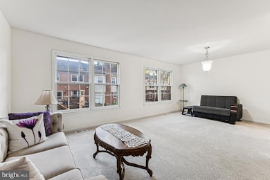 10255 Braddock Rd, Fairfax, VA 22032 - photo 5