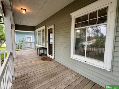 1217 N Grant Ave, York, NE 68467 - photo 3