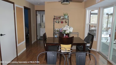 2327 W Taft Rd, Saint Johns, MI 48879 - photo 7