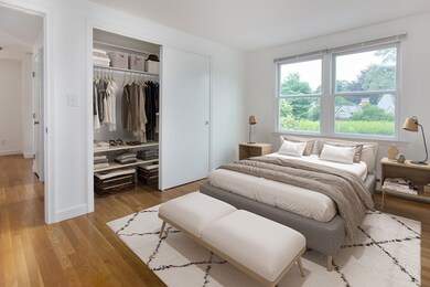 48 Irving St unit 2, Brookline, MA 02445 - photo 4