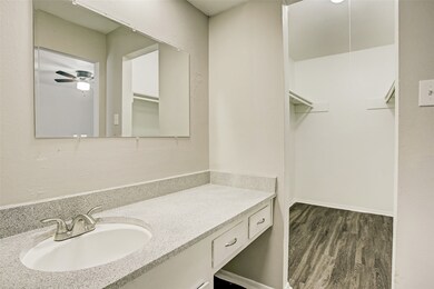 2322 Dunlavy St unit 10, Houston, TX 77006 - photo 2