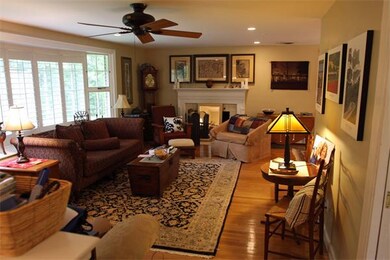 430 South St, Needham, MA 02492 - photo 2