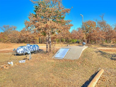 19553 Crosslin Rd, Earlsboro, OK 74840 - photo 7