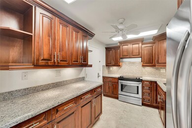 Country Club Tower unit 805, Coral Springs, FL 33065 - photo 6