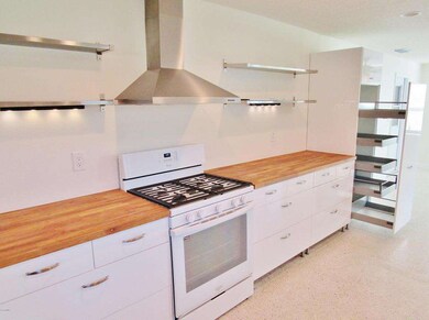 Kitchen 4