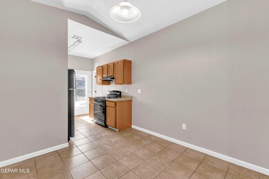 612 Villa Romero Dr, El Paso, TX 79928 - photo 5