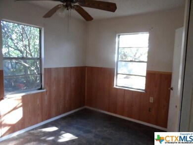 711 W Avenue B, Copperas Cove, TX 76522 - photo 6