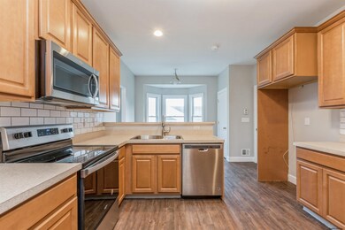 58 Rockrose Dr, East Greenbush, NY 12061 - photo 2