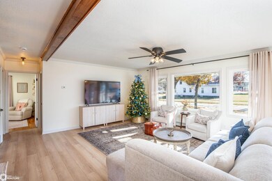 805 Cedar St, Webster City, IA 50595 - photo 4