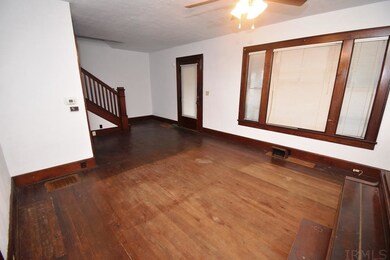 321 W Jefferson St, Kirklin, IN 46050 - photo 4