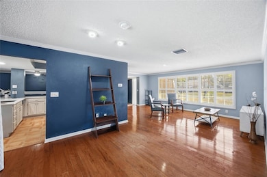 12705 Allendale Ln, Tampa, FL 33618 - photo 5