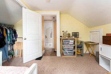 Comstock_Ave_5324_Kalamazoo_49048-17 (1)