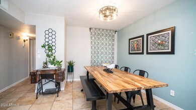1102 S Doran-11
