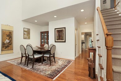 59 Le Grande Ave Greenwich CT-large-020-