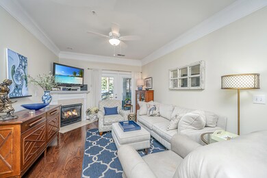 1025RiverlandWoodsPlaceUnit801_005