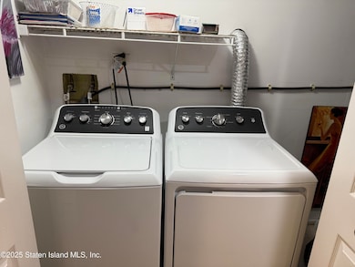 22 Admiralty Loop, Staten Island, NY 10309 - photo 7