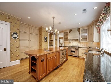 2604 W 16th St, Wilmington, DE 19806 - photo 7