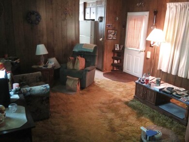 10 Mayflower Ave, Charlestown, NH 03603 - photo 4