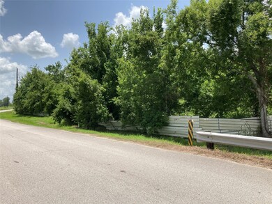 302 Walsh Rd, Rosenberg, TX 77471 - photo 3