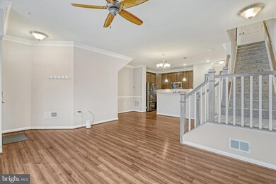 43611 Helmsdale Terrace, Chantilly, VA 20152 - photo 6