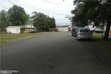 9411 Wall St, Manassas, VA 20110 - photo 5