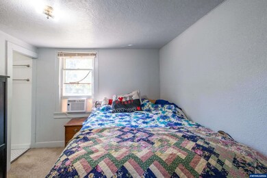 504 W Main St, Sheridan, OR 97378 - photo 6