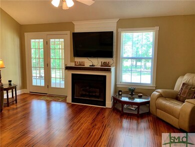 Family Room ~ French Door to Screened in Back Porc