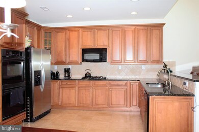 276 Sydney Rd, Southampton, PA 18966 - photo 6