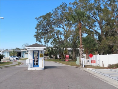 4842 Bobby Lot 198 Ave unit 198, Zephyrhills, FL 33541 - photo 6
